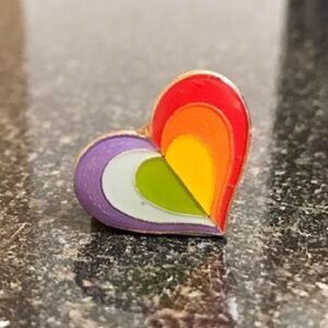Vintage Pin Heart Rainbow Enamel Gold Pattern